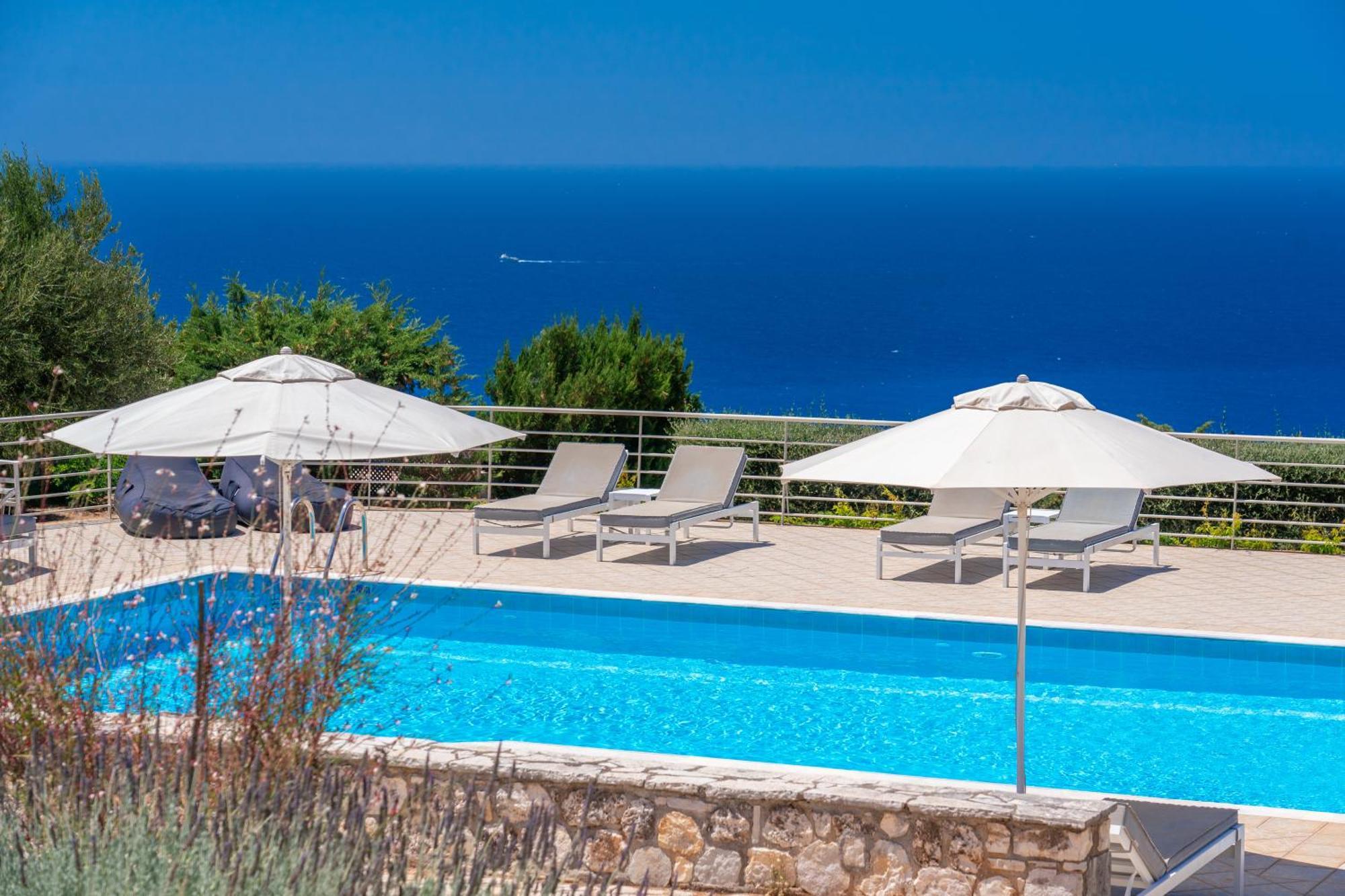 Blue Horizon Cottages Tzamarelata Exterior foto
